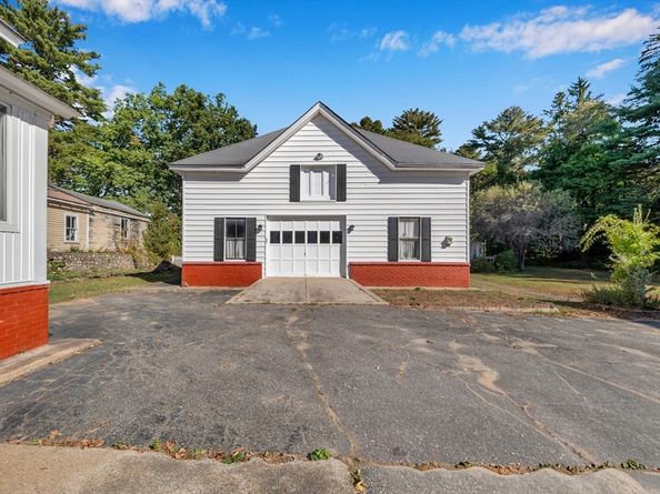 50 Newton St, Athol MA 01331