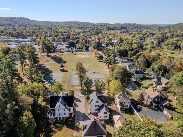 50 Newton St, Athol MA 01331