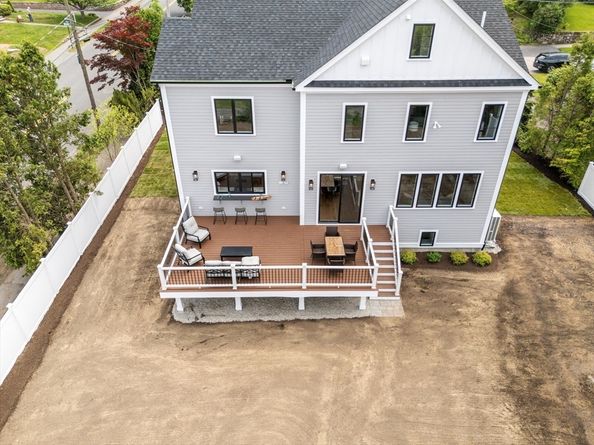 7 Avery Street, Needham MA 02494