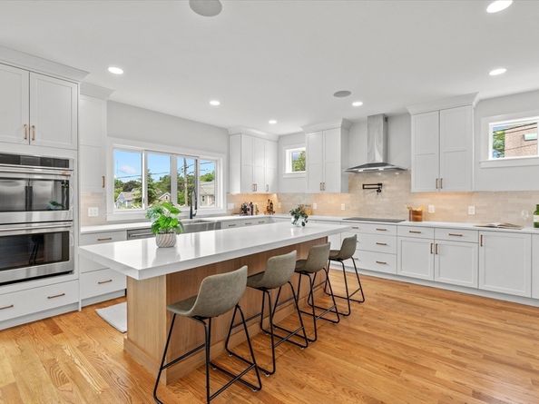 7 Avery Street, Needham MA 02494