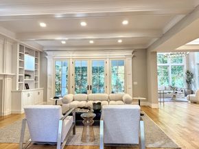 18 Sprague Rd, Wellesley MA 02481