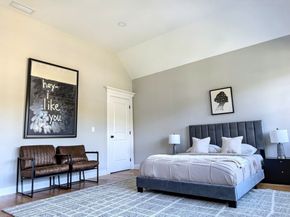 18 Sprague Rd, Wellesley MA 02481