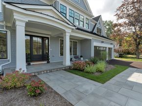 18 Sprague Rd, Wellesley MA 02481