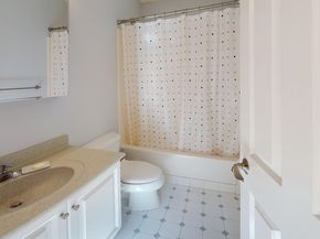 4 Charlesgate East 107, Boston MA 02115