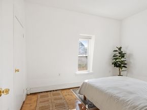 27 Hollywood St 3, Worcester MA 01610