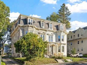 27 Hollywood St 3, Worcester MA 01610