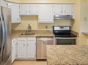 4975 Washington St 311, Boston MA 02132