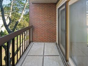 4975 Washington St 311, Boston MA 02132