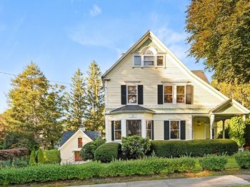 15 Wildwood Street