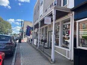 65 Main St, Hudson MA 01749