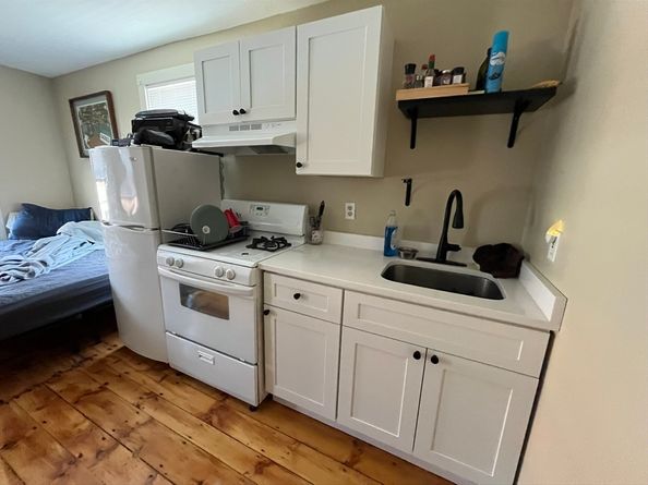 65 Main St, Hudson MA 01749
