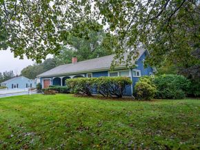 97 Parkton Ave, Worcester MA 01605