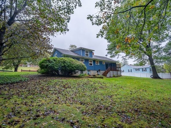 97 Parkton Ave, Worcester MA 01605