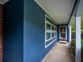 97 Parkton Ave, Worcester MA 01605