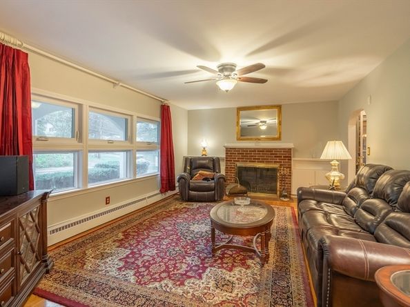 97 Parkton Ave, Worcester MA 01605
