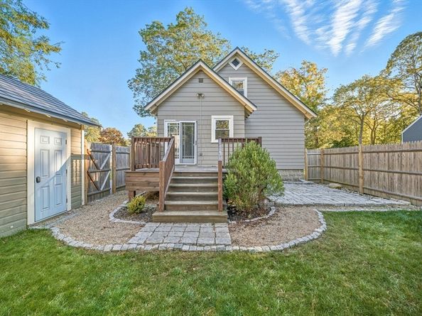 23 Emeline St, Randolph MA 02368
