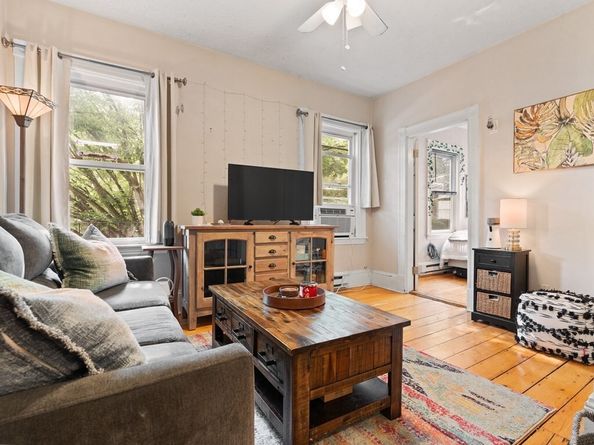 427-435 Faneuil St R4, Boston MA 02135