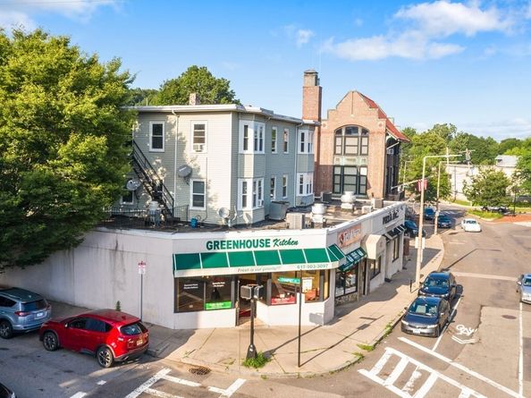 427-435 Faneuil St R4, Boston MA 02135