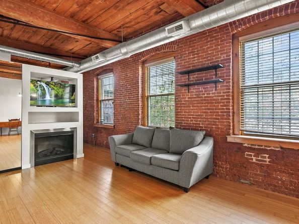 1511 Main Street C405, Worcester MA 01603