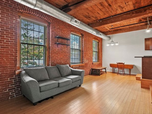 1511 Main Street C405, Worcester MA 01603