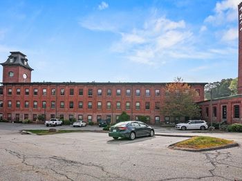 1511 Main Street