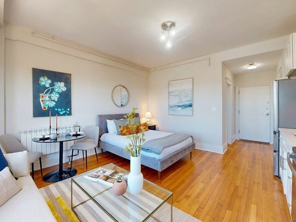 270 Huntington Ave 706, Boston MA 02115