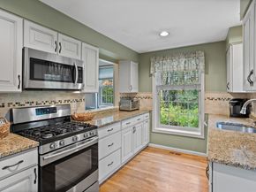 12 Brewster Lane 12, Acton MA 01720