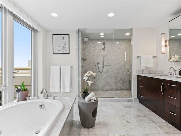 4 Battery Wharf 4504, Boston MA 02109