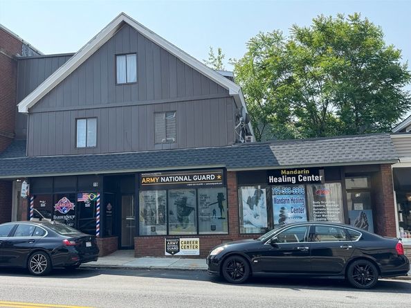 7 Montvale Ave U:15-21, Woburn MA 01801