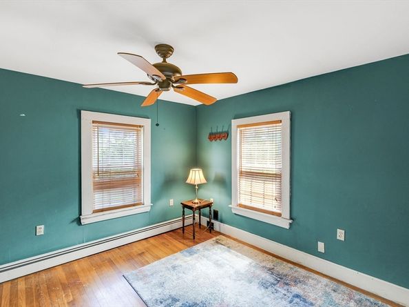64 Linebrook Rd, Ipswich MA 01938