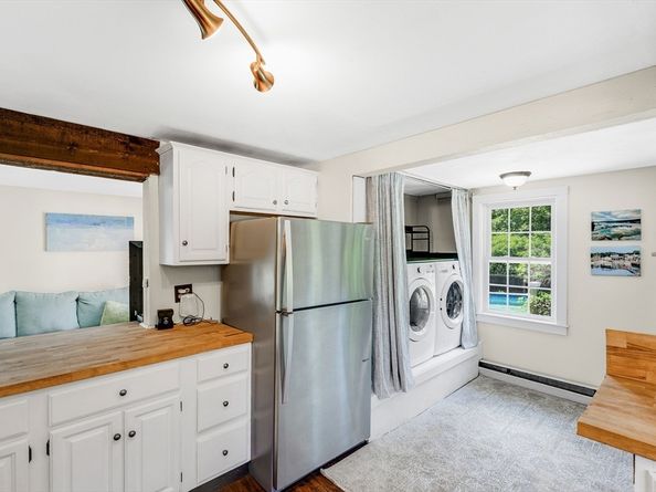 64 Linebrook Rd, Ipswich MA 01938