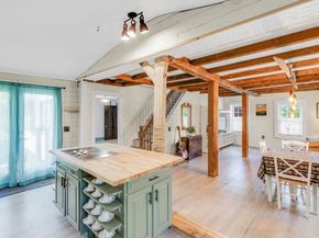 64 Linebrook Rd, Ipswich MA 01938