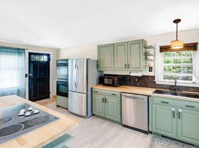 64 Linebrook Rd, Ipswich MA 01938