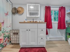 21 Myrtle Ave, Sterling MA 01564