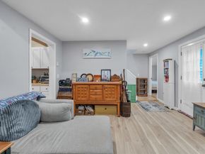 21 Myrtle Ave, Sterling MA 01564