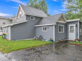 21 Myrtle Ave, Sterling MA 01564