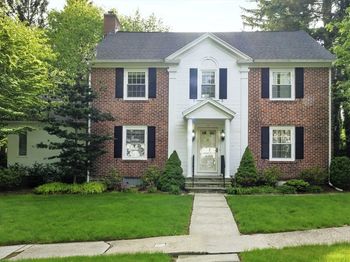9 Dennison Rd