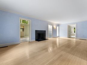 9 Dennison Rd, Worcester MA 01609