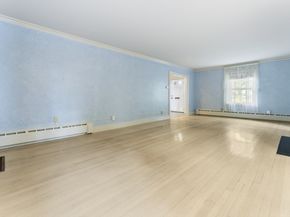 9 Dennison Rd, Worcester MA 01609