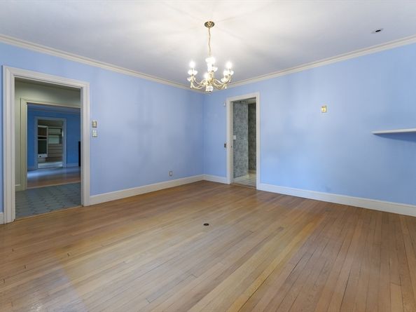 9 Dennison Rd, Worcester MA 01609