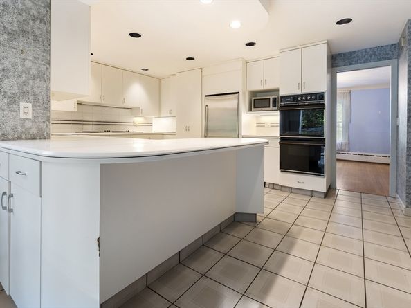 9 Dennison Rd, Worcester MA 01609