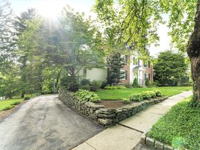 9 Dennison Rd, Worcester MA 01609