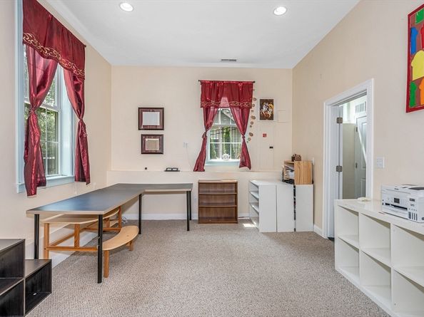 44 Sachem Street, Waltham MA 02451