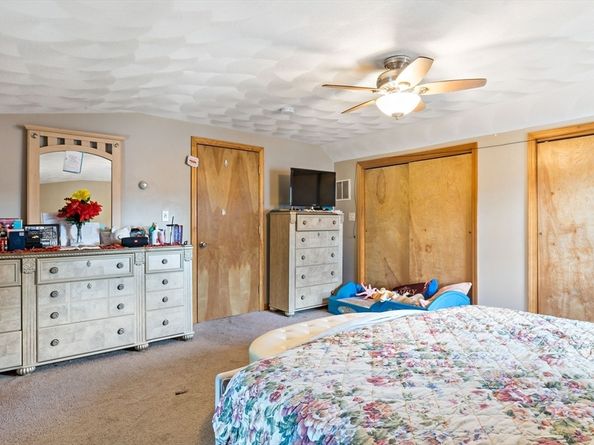 60 Lynn St, Peabody MA 01960