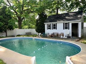 206 Pine St, Brockton MA 02302
