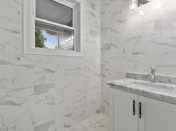 62 Bolton Rd Oakmont, Westminster MA 01473