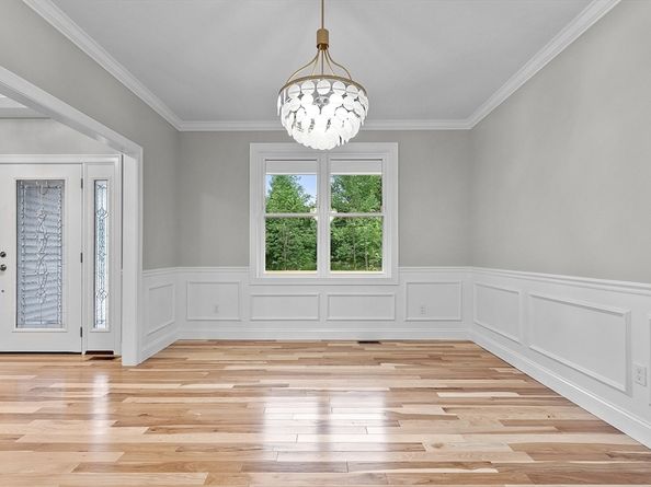 62 Bolton Rd Oakmont, Westminster MA 01473
