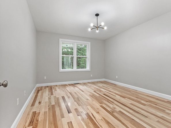 62 Bolton Rd Oakmont, Westminster MA 01473