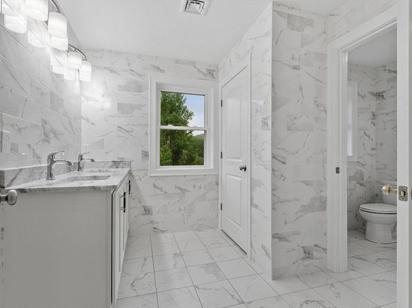 62 Bolton Rd Oakmont, Westminster MA 01473