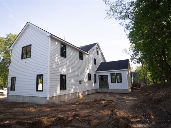 19 Brothers Way, Norwood MA 02062